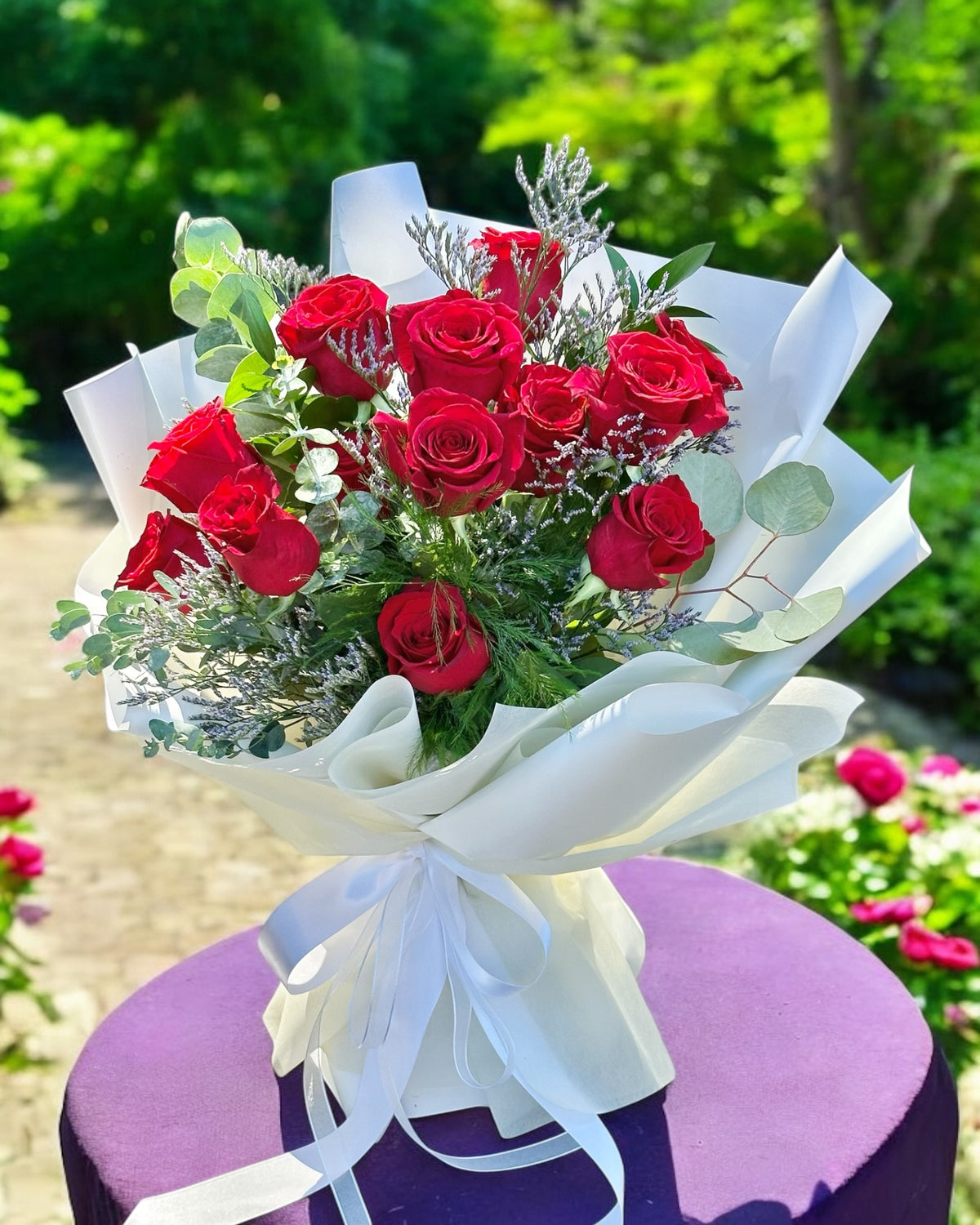 One Dozen Roses Bouquet – Classic Elegance for Every Occasion