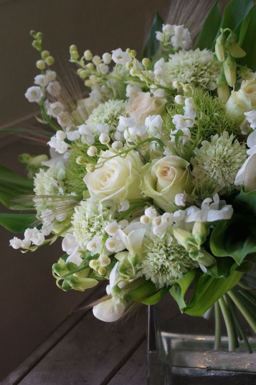 Designer's Choice - White and Green (Vase or Bouquet) - NYC Bouquet Delivery